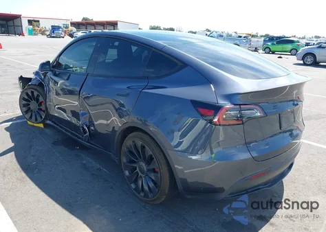 2022 Tesla Model Y Performance Dual Motor All-Wheel Drive из США, поврежденный, VIN 7SAYGDEF3NF390557